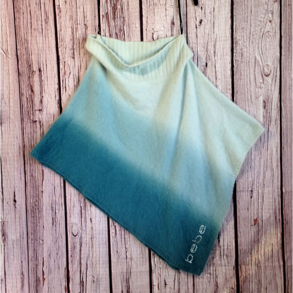 bebe Ombre Poncho Topper Y2K VTG Blue Sparkling Rhinestone Logo One Size Angora
